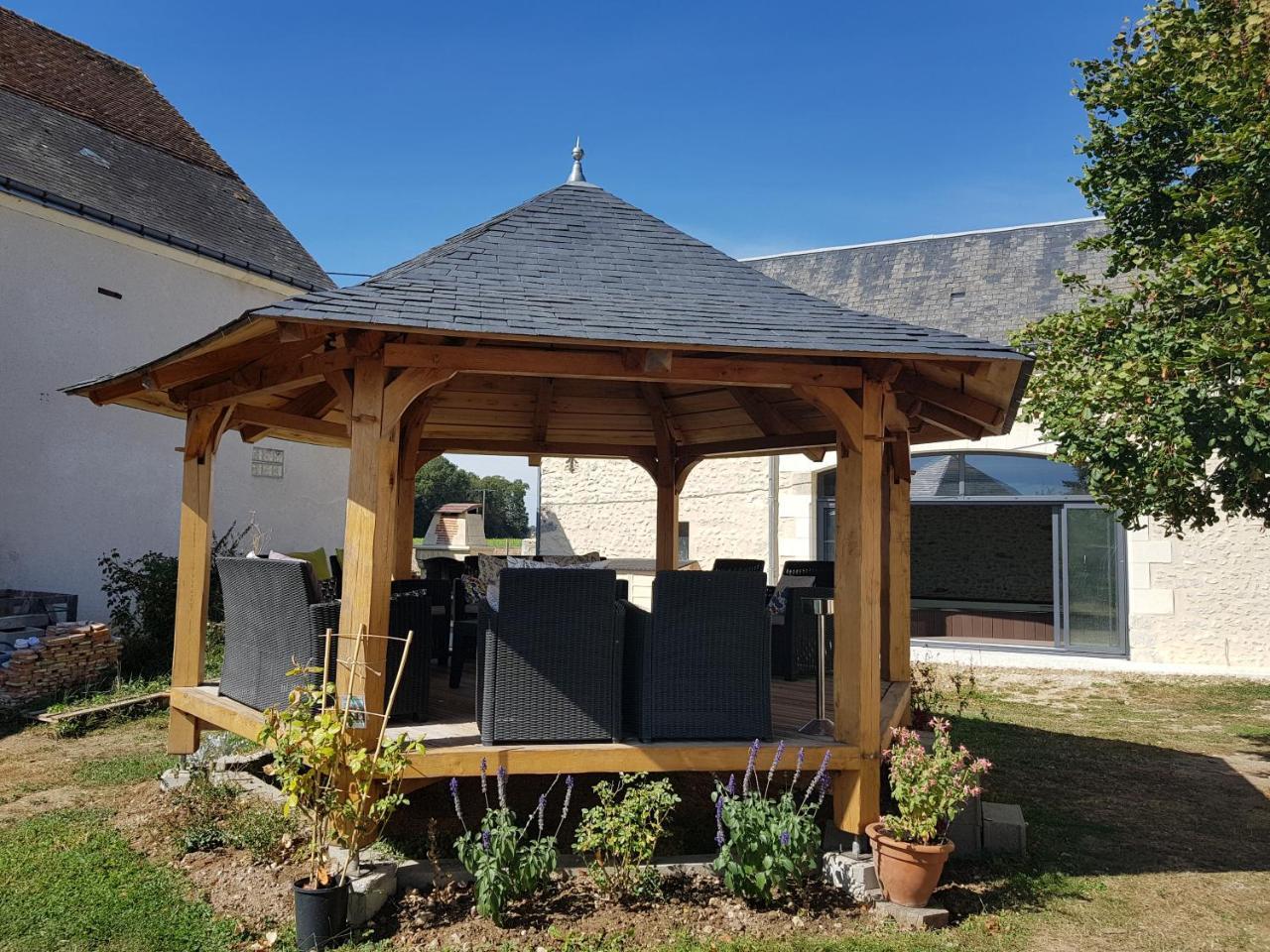 Hotel Le Clos De La Briollerie Tauxigny Exterior foto