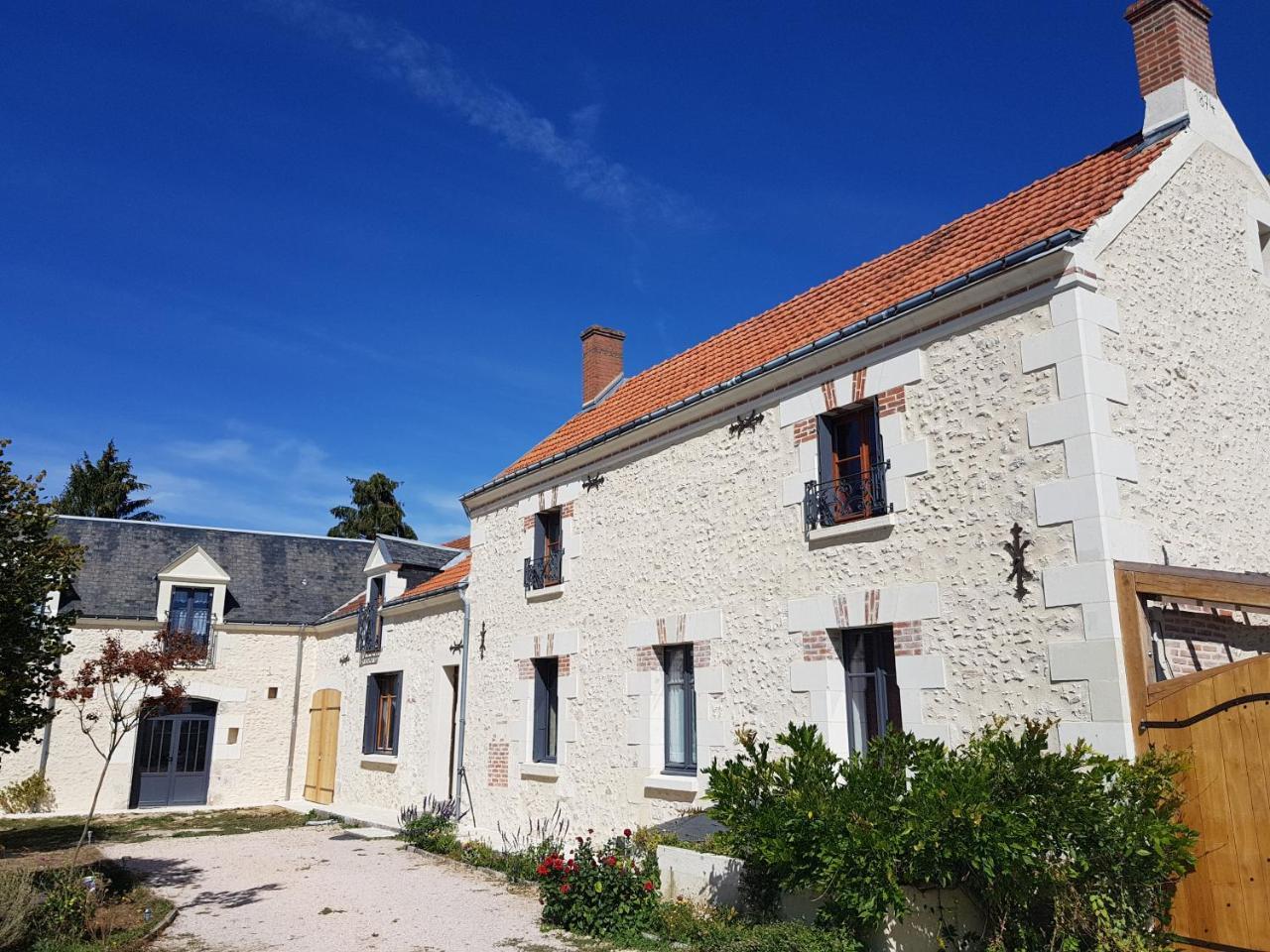 Hotel Le Clos De La Briollerie Tauxigny Exterior foto